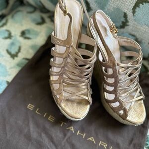Ellie Tahari Gold Wedge Sandals